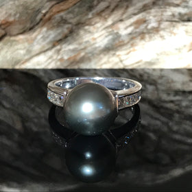 Pearl and Diamond Ring